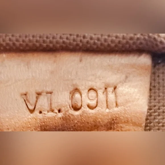 Louis Vuitton Vintage speedy 30 - Picture 6 of 12